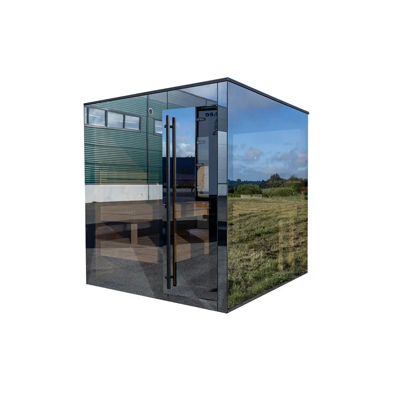 Nordik Wellness Signature M Kompakte Luxus-Gartensauna mit Glastüren, Holzbänken und grünem Wellblech-Design in Gartenumgebung