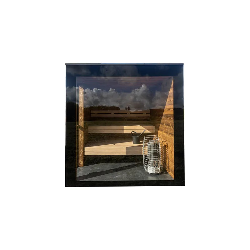 Nordik Wellness Signature M Kompakte Luxus-Gartensauna Innenraum mit Holzbänken und Saunaofen