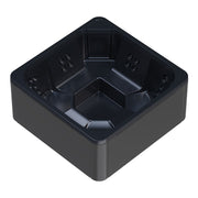 Novitek M-0 Outdoor Whirlpool in Schwarz, quadratisches Design mit Massagedüsen an den Innenseiten und großem Wasserbereich für sieben Personen