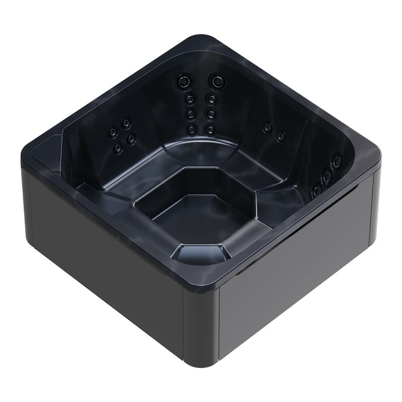Novitek M-0 Outdoor Whirlpool in Schwarz mit quadratischem Design, mehreren Massagedüsen an den Innenwänden und ergonomischen Sitzplätzen für 7 Personen