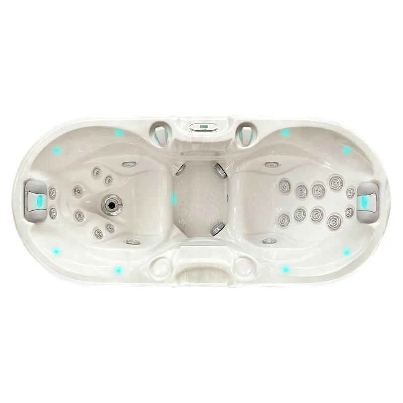 Draufsicht auf den Passion Spas Bliss Whirlpool mit zwei Liegeplätzen und Massagejets