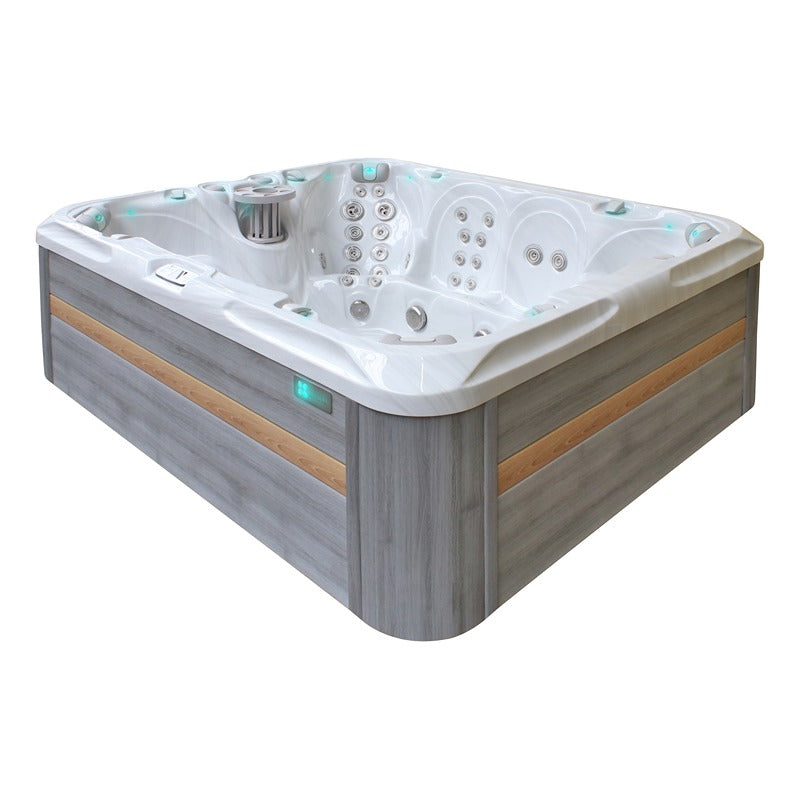 Passion Spas Harmony Whirlpool mit grauer Holzverkleidung, komfortablen Sitzen und stilvoller Steuerungseinheit
