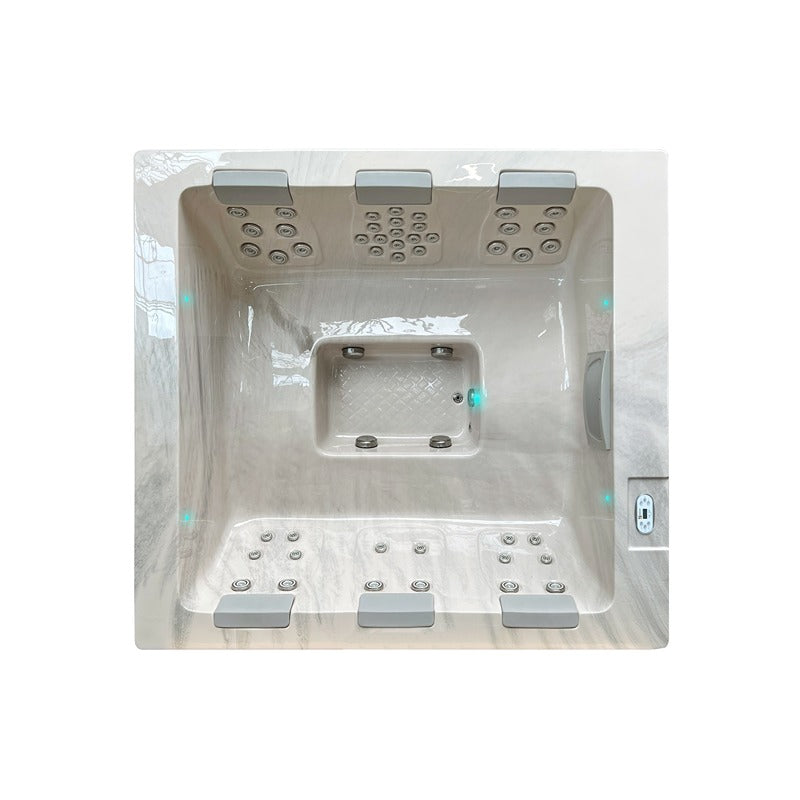 Passion Spas Serene 6 Outdoor Whirlpool Draufsicht mit mehreren Sitzplätzen und integrierten Massagejets