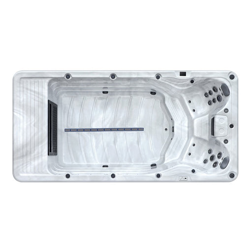  Draufsicht auf den Platinum Spas Eros Swim Spa – Innenwanne mit Swimlane, ergonomischen Sitzen und Massagedüsen