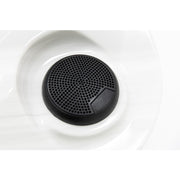 Platinum Spas Happy Whirlpool – integrierter schwarzer Lautsprecher für das Bluetooth-Soundsystem auf weißer Oberfläche
