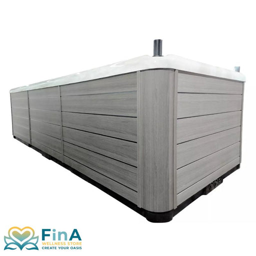 Seitenansicht des Platinum Spas Helios Pro Swim Spa mit grauer Holzoptik-Verkleidung und weißer Acrylwanne