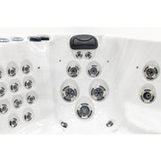 Platinum Spas Palma Whirlpool mit ergonomischem Massagesitz und gezielt angeordneten Hydrojets