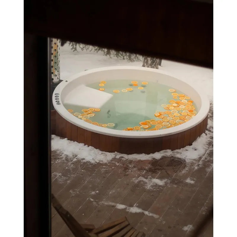 Polar Spa Elite 180 Outdoor Badefass mit integriertem Holzofen für 2-4 Personen