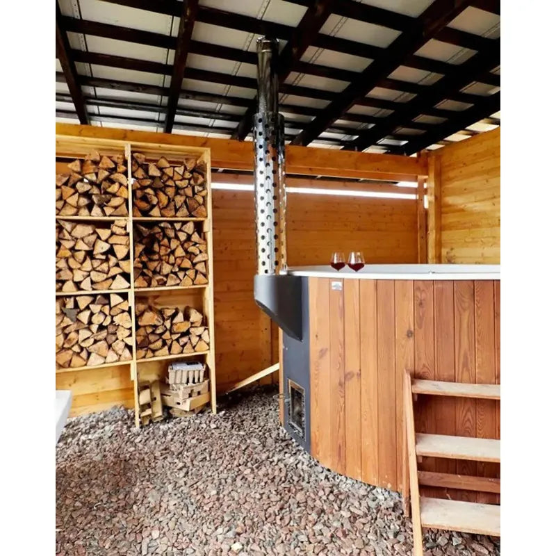 Polar Spa Elite 180 Outdoor Badefass mit integriertem Holzofen für 2-4 Personen