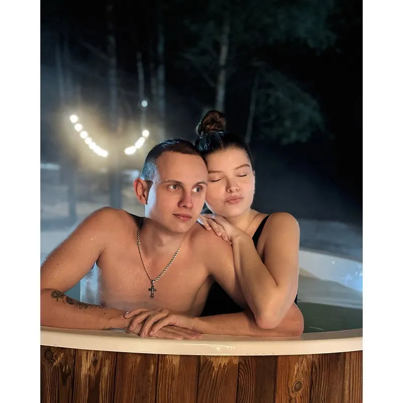 Polar Spa Elite 200 Outdoor Badefass mit integriertem Holzofen für 4-6 Personen