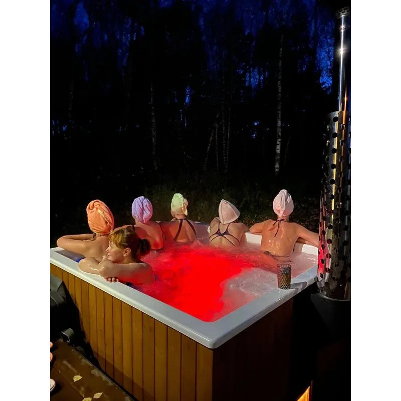 Polar Spa Elite Quattro 180 Outdoor Badefass mit integriertem Holzofen für 4 Personen