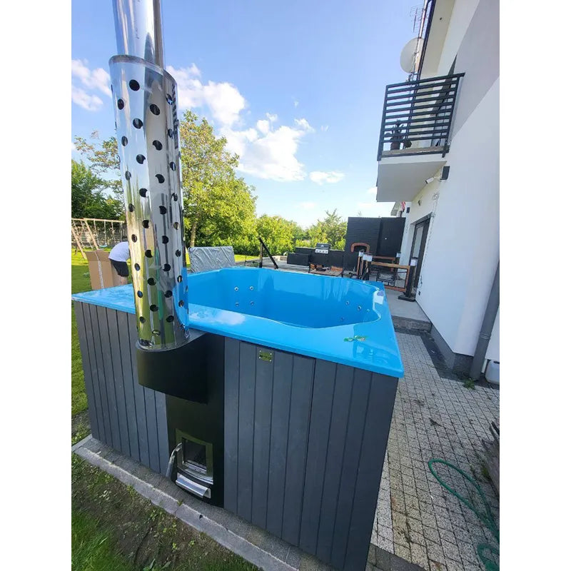 Polar Spa Elite Quattro 180 Outdoor Badefass mit integriertem Holzofen für 4 Personen
