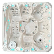 Whirlpool-Innenansicht des Polar Spa Admire mit beiger Wannenfarbe und LED-Beleuchtung