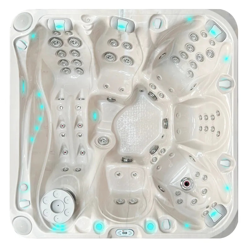 Whirlpool-Innenansicht des Polar Spa Admire mit beiger Wannenfarbe und LED-Beleuchtung