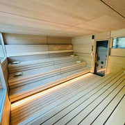 Savne Štrus Supreme Innensauna - Luxuskollektion mit Glasfront, Innenraum mit Holzbänken und moderner Steuerung