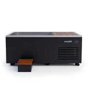 Swedish Cold Generation 4S Eisbad 190x78x87 mit schwarzem Gehäuse, Edelstahlbecken und Holztrittbrett für 1 Person Eisbad Wellness