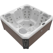Wellis Budapest Life Premium-Whirlpool mit weißem Innenraum, Massagedüsen und brauner Außenverkleidung