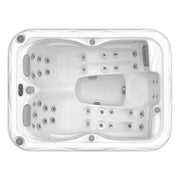 Wellis Firenze Life Premium-Whirlpool von oben mit Massagedüsen und Sitzplätzen für 3 Personen