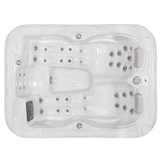Wellis Firenze Life Premium-Whirlpool von oben mit Massagedüsen und Beckenform für 3 Personen