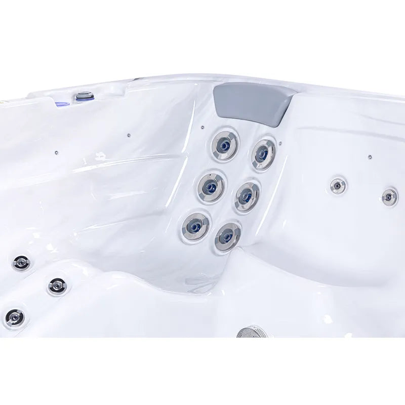 Wellis Lugano Life Whirlpool Massagedüsen und Innenausstattung Detail