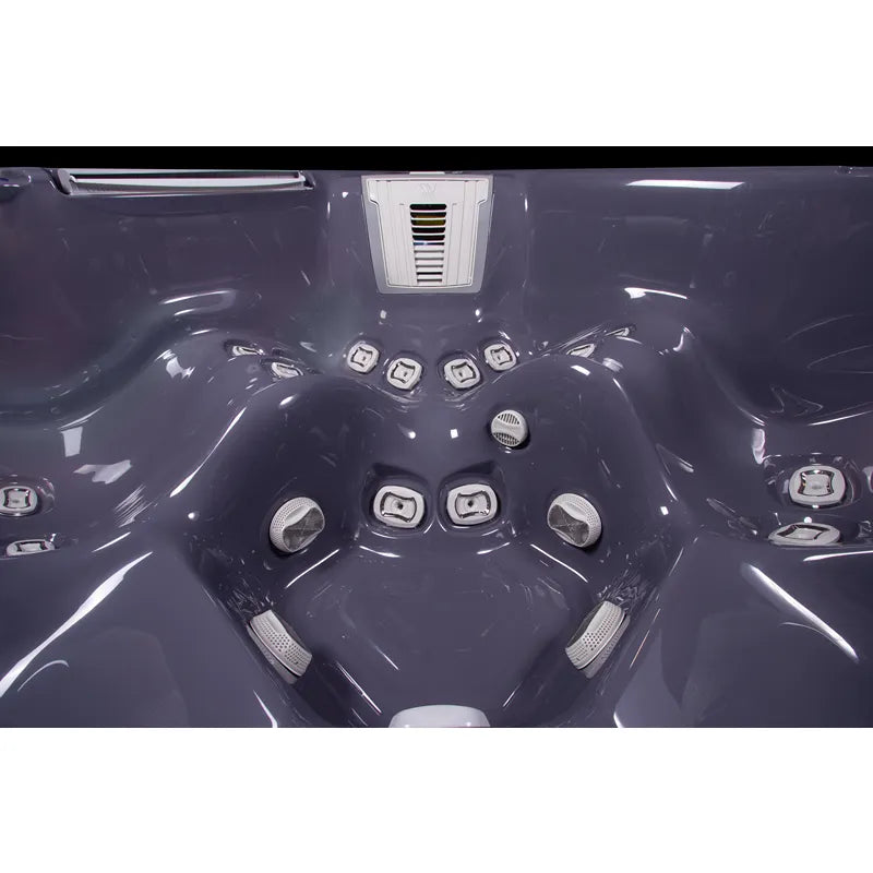 Wellis Makalu Life Premium Whirlpool Innenansicht von oben mit 5 Sitzen, Massagedüsen und Jetanlagen in Stormgrau