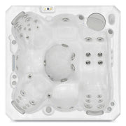 Wellis Malaga Life Premium-Whirlpool von oben, weiße Wanne mit Düsen und Steuerung