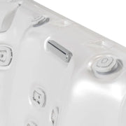 Wellis Mandala Life Whirlpool Steuerungselemente und Jets - Nahaufnahme der Bedienelemente und Düsen