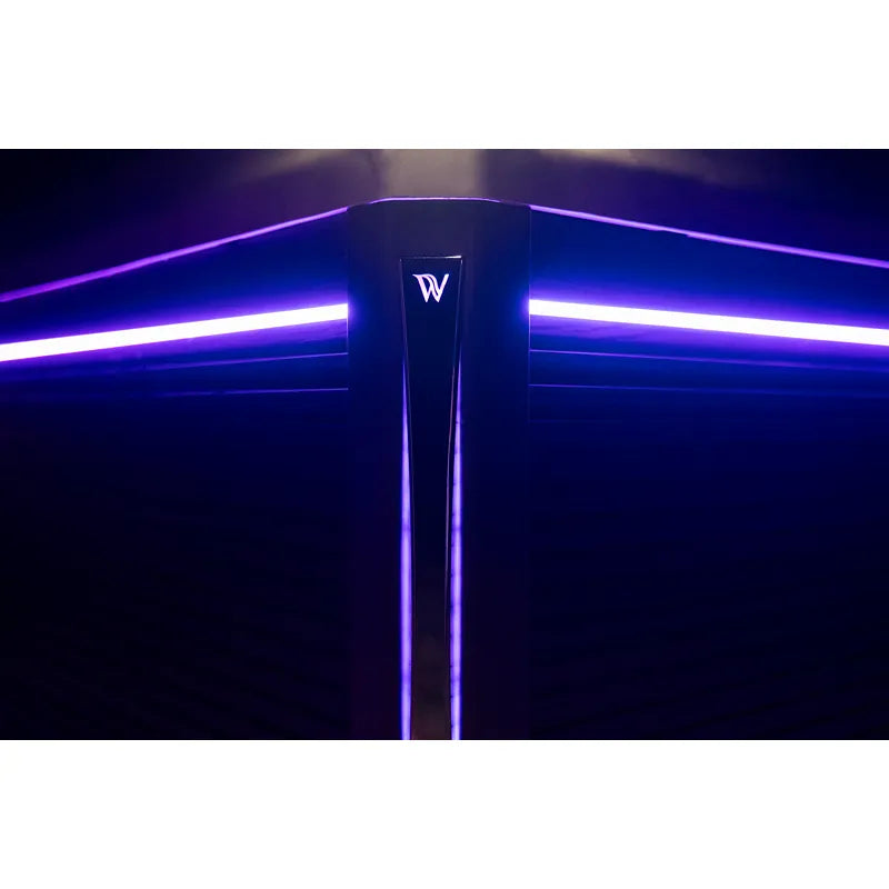 Wellis Teide Life Premium Whirlpool mit LED-Beleuchtung und modernem Design in Nachtaufnahme