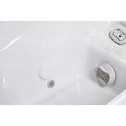 Wellis Teide Life Whirlpool Innenboden mit Jets und Massagedüsen aus Edelstahl