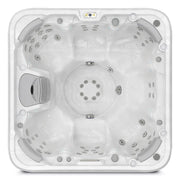 Wellis Vienna Life Premium-Whirlpool von oben mit Massagedüsen, Sitzbereichen und Steuerung für 7 Personen