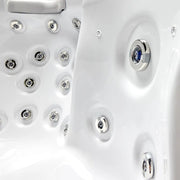 Wellis Jupiter – Classic Line Whirlpool 6 Personen Massagedüsen und LED-Beleuchtung Detailansicht