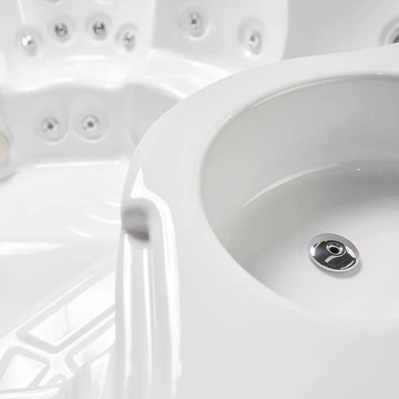Wellis Jupiter – Classic Line Whirlpool 6 Personen Nahaufnahme Düsen und Beckenrand