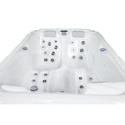 Wellis Mars P&P – Classic Line Whirlpool 3 Personen Innenraum mit Düsensystem von oben