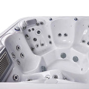 Wellis Venus – Classic Line Whirlpool 6 Personen Innenraum mit Wasserdüsen und Sitzbereichen