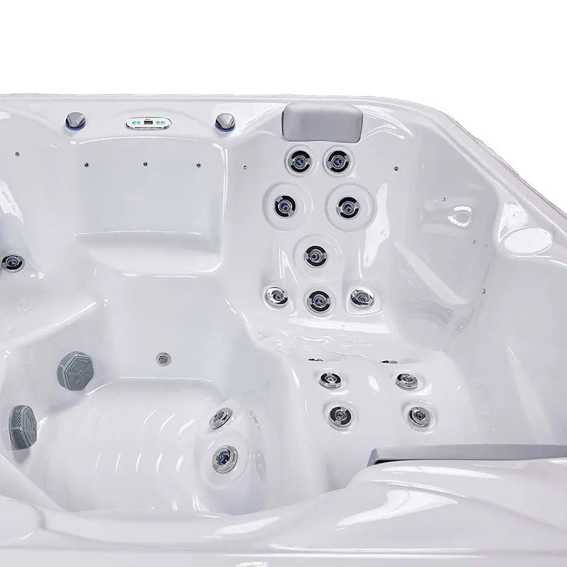 Wellis Venus – Classic Line Whirlpool 6 Personen Innenansicht mit Düsen und Sitzplätzen von oben