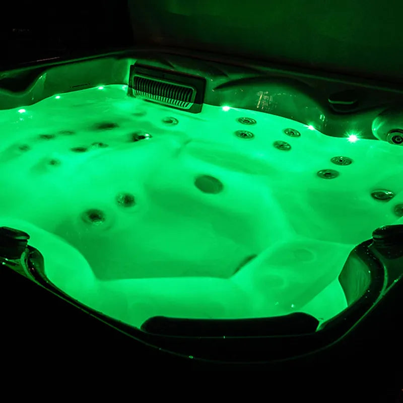 Wellis Venus – Classic Line Whirlpool 6 Personen mit grüner LED-Beleuchtung und Massagedüsen