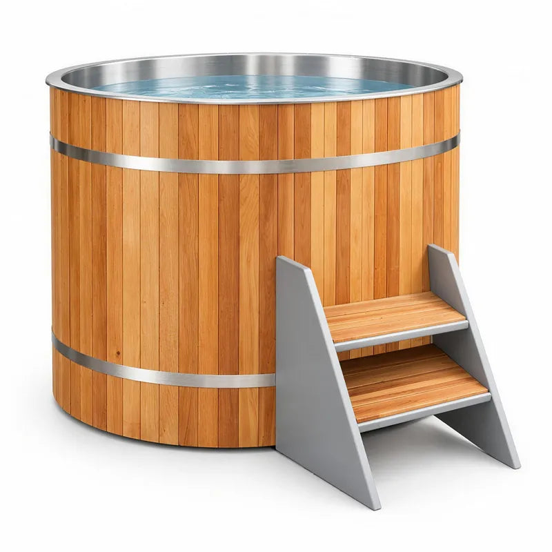 Winthera Arctic Barrel Eisbad Holzfass mit Edelstahlbecken, Holztreppe und silbernen Metallbändern